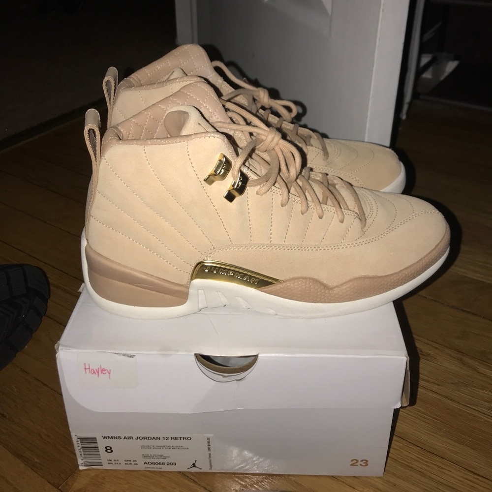 Jordan Retro 12